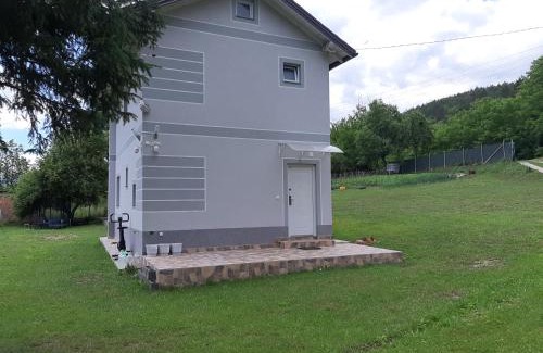 Foca House | Ris kuca za odmor