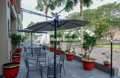 Tembalang Hotel | Rit's Garden At CitraGrand Semarang Mitra RedDoorz