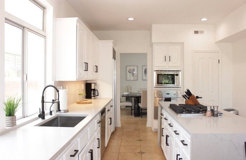 Monarch Beach House | Ritz Pointe: Gated 3-Bdrm Oasis w/Jacuzzi, Near the Beach!