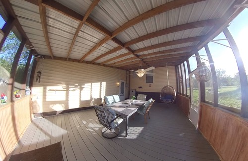 Saluda House | River Dream Lake Murray Getaway