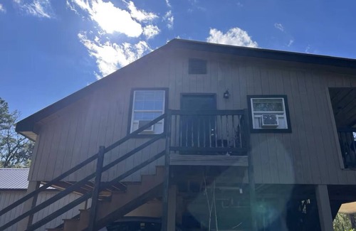 Tangipahoa Parish Apartment | River Guest House 2 minutes from the Lees Landing Marina