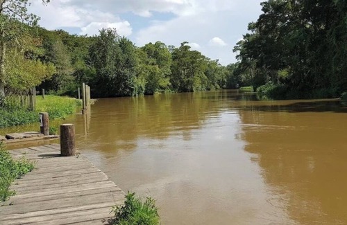 Tangipahoa Parish Apartment | River Guest House 2 minutes from the Lees Landing Marina