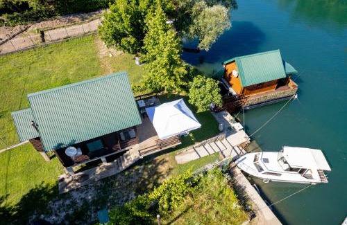 Karuc House | River House 2025