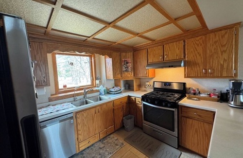 Elk River House | River House & Fishing
