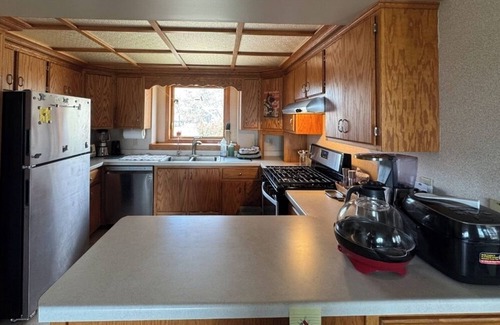 Elk River House | River House & Fishing