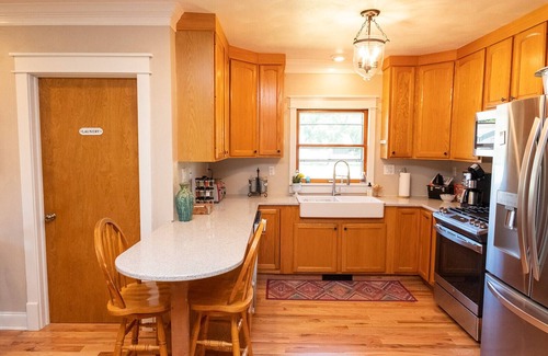 Rockton House | River House in historic Rockton, IL
