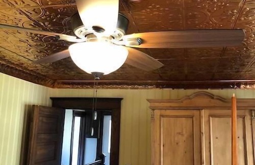Rowlesburg Bed & Breakfast | River House Lodge