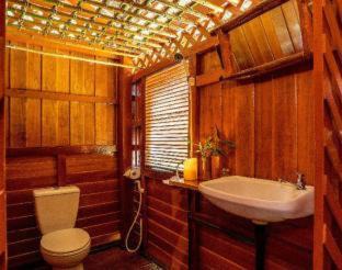Tha Sao Hotel | River Kwai Jungle Rafts