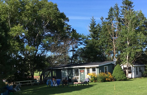 Lot 16 Cabin | River Meadow Camp Cottage