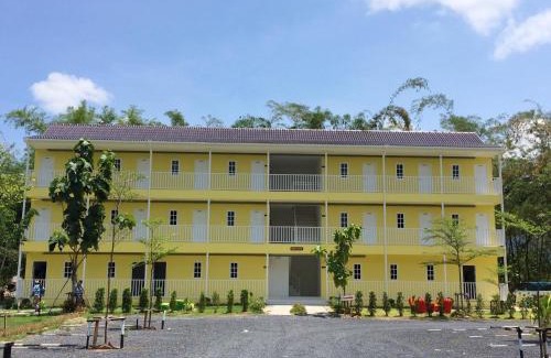 Nakhon Nayok Resort | River&Mountain Resort