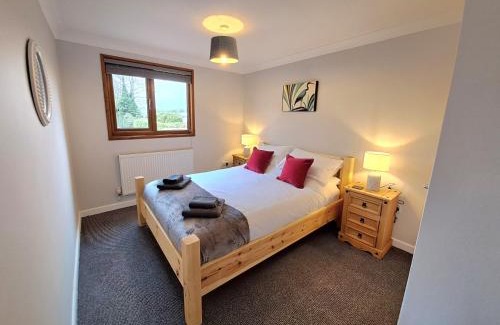 Brundall House | River Rest - Norfolk Broads