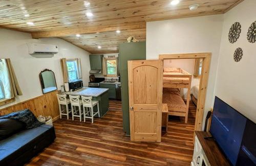 Cleveland House | River Retreat Cabin - Living Water Farm