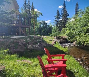 Cuchara House | River Retreat in Cuchara Valley
