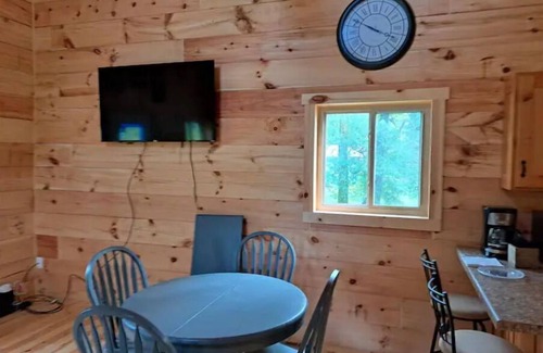 Muscoda Cabin | River Road Retreat