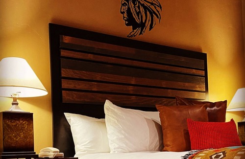 Green River Bed & Breakfast | River Rock Inn B&B - Adults Only