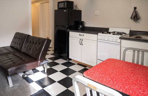 Fleischmanns Bed & Breakfast | River Run Bed and Breakfast