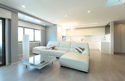 Viana do Castelo Apartment | River Town View - next to the beach with a view