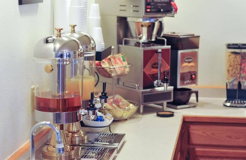 Osceola Hotel | River Valley Inn & Suites