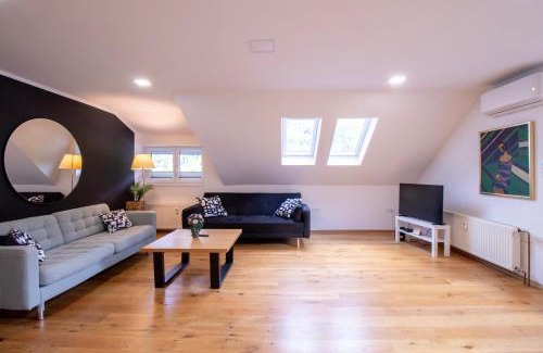 Bohinjska Bela Apartment | River Valley Vista Apartment