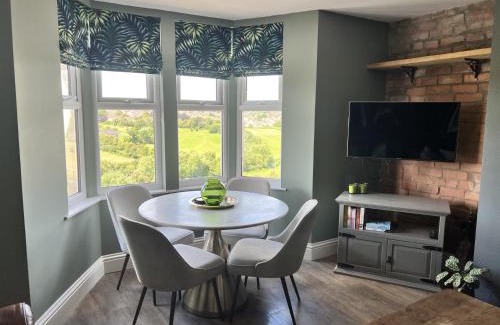 Keynsham Apartment | River View