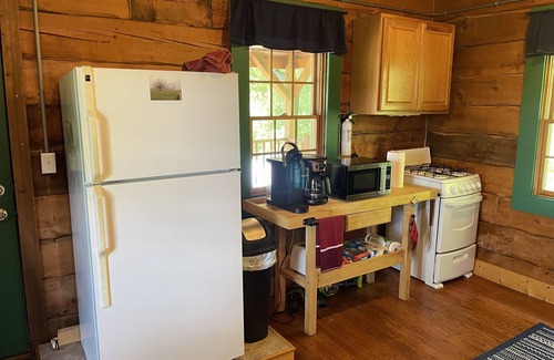 Viola Cabin | River View Retreat-Elk Creek, Driftless Region