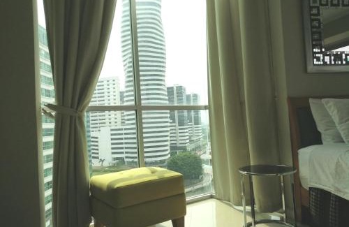 Las Penas Apartment | River View Suites Guayaquil