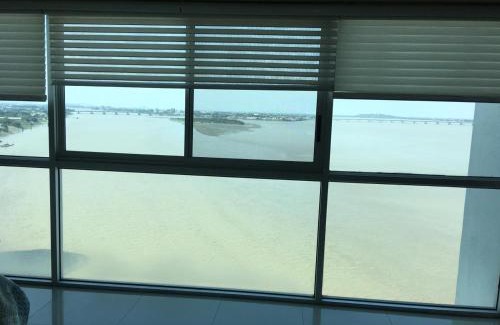 Las Penas Apartment | River View Suites Guayaquil