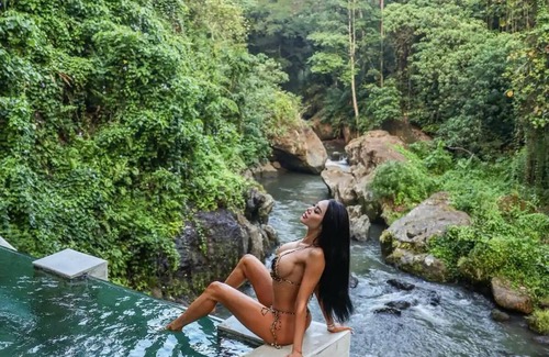 Kemenuh Villa | River Villa III: Villacellabella Insta-worthy