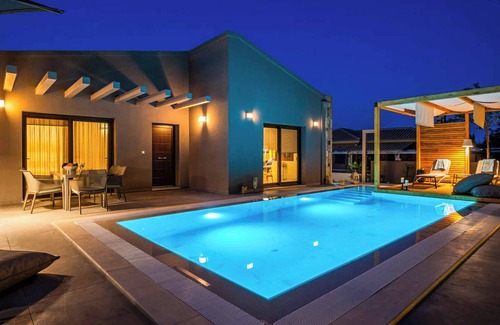 Parga Villa | River Villas 1 - Two Bedroom Villa, Sleeps 4