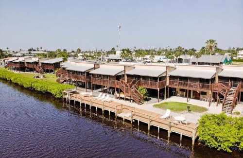 Everglades City Villa | River Wilderness Waterfront Cabins