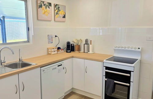 Seymour House | Riverbed Rise - Ideal for Families & Race Fans