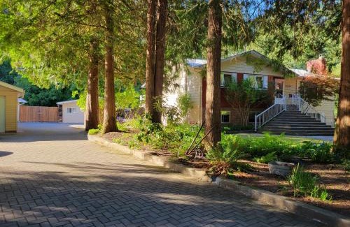 Sardis House | Riverbend Guest House