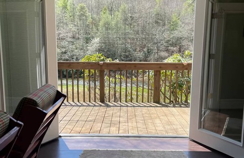 Fleetwood Cabin | {Riverbend Retreat} – Cozy Cabin