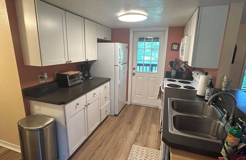 Ruskin House | Riverbend Retreat on the Little Manatee River