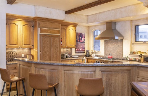 Telluride House | Rivercrown 4 A Luxury Riverside Townhome Unsurpassed Views Comfort Location!
