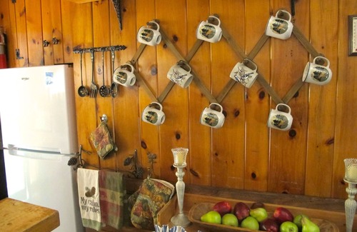 Old Forge Cabin | Riverfront Cabin for Two, Perfect Getaway! Summer- Weekly only Sat. to Sat.