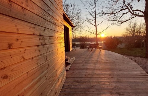 Pouilly-sur-Loire House | Riverfront Country Home near Paris to enjoy Wine-tasting, cycling, lifestyle