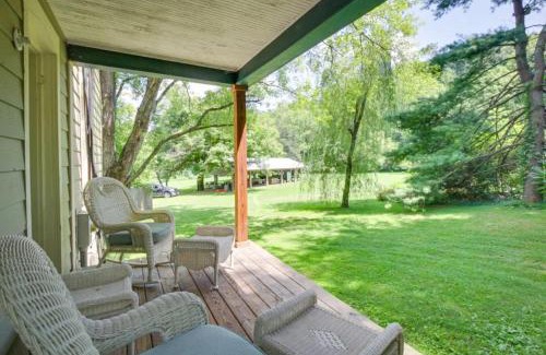 Lexington House | Riverfront Home (Apartment and Bar)