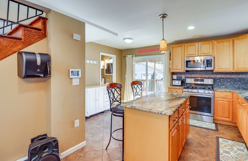 Kresgeville House | Riverfront Kresgeville Getaway Near Blue Mountain!