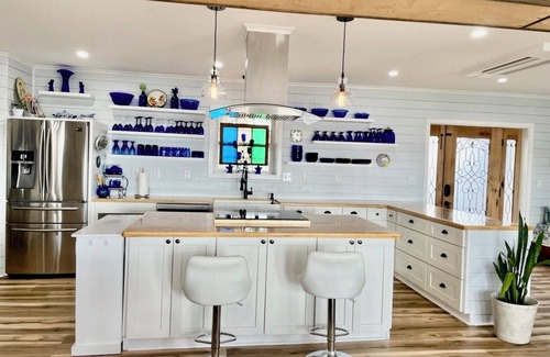 Bridgeton House | Riverfront Retreat 2-bedroom-3full bath-gorgeous sunsets