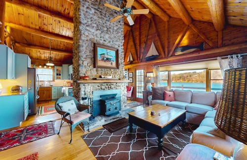 Boothbay Cabin | Riverfront retreat with a furnished deck, washer/dryer & fast WiFi