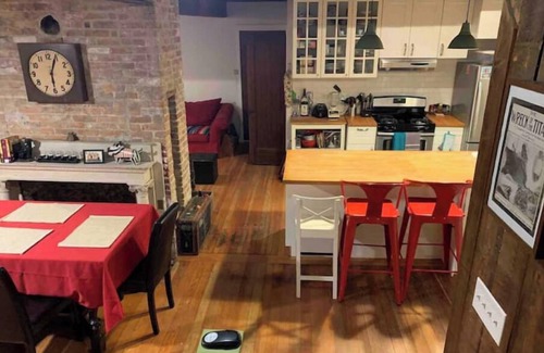 Cohoes House | Riverfront rustic mansion housen
