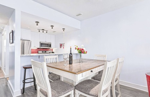 The Blue Mountains Condo | Rivergrass Hot Tub, Pool, Clean, Lovely, Great Location