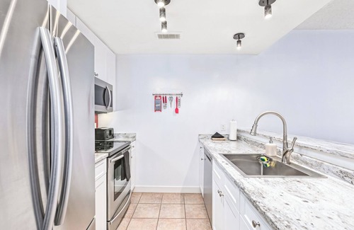 The Blue Mountains Condo | Rivergrass Hot Tub, Pool, Clean, Lovely, Great Location