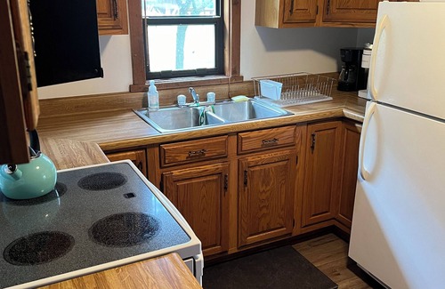 Oscoda House | Rivers, lakes, and trails! Family friendly cozy cabin.