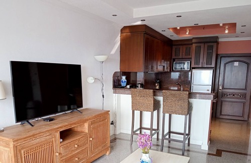 Wat Ket Condo | Riverside Apartment in Chiang Mai