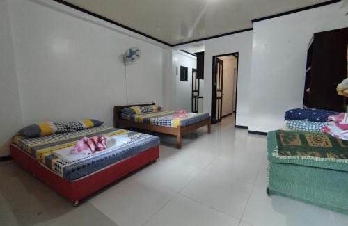 Puerto Galera Bed & Breakfast | Riverside at Aninuan Accommodation and Food