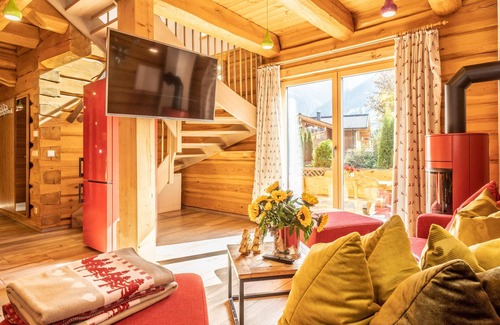 Kaprun House | Riverside chalet with terrace and sauna in Kaprun