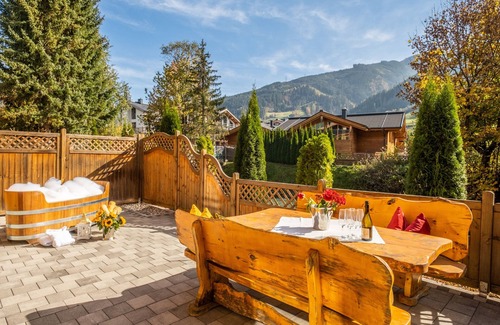 Kaprun House | Riverside chalet with terrace and sauna in Kaprun