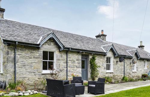 Blair Atholl House | Riverside Cottage